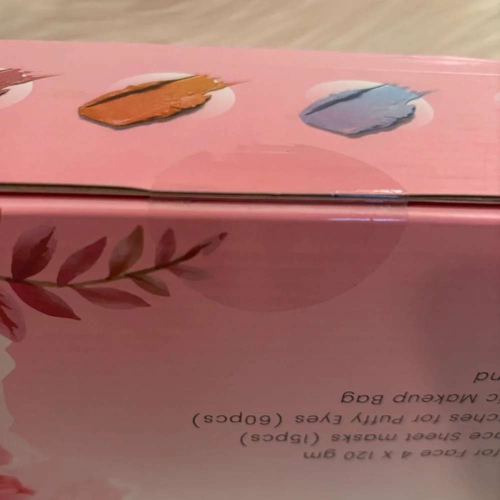 FLAMOR NATURAL BEAUTY 22 Piece Face Masks Skincare Boxed Set